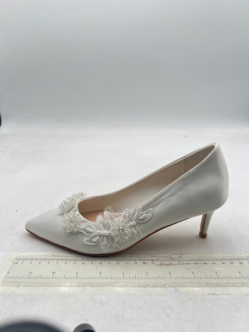White Women Pointed Toe Rhinestone Flower Low Heel Slip On Pump Comfy Date Shoes